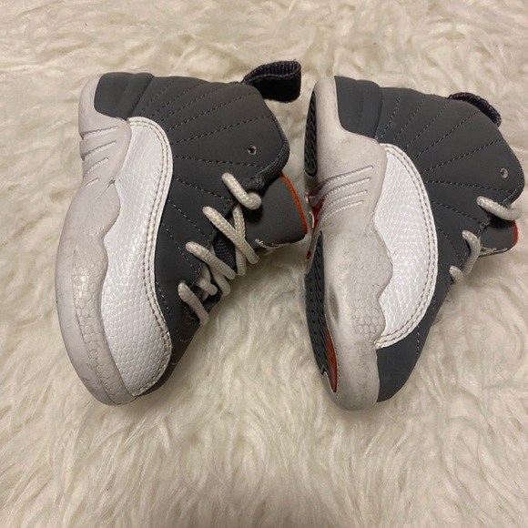 GUC✨ Infant Jordan Cool Grey 12s - Picture 7 of 8